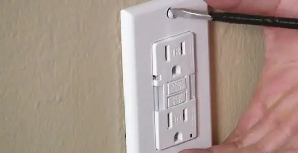 gfc outlets service securing and mounting ground fault circuit interrupter outlet by certified electricians in Bellevue, WA